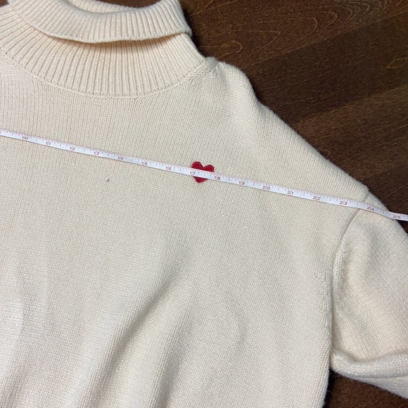 Cream Turtleneck Thick Knit Sweater with Heart Embroidered Detail - Picture 8 of 10
